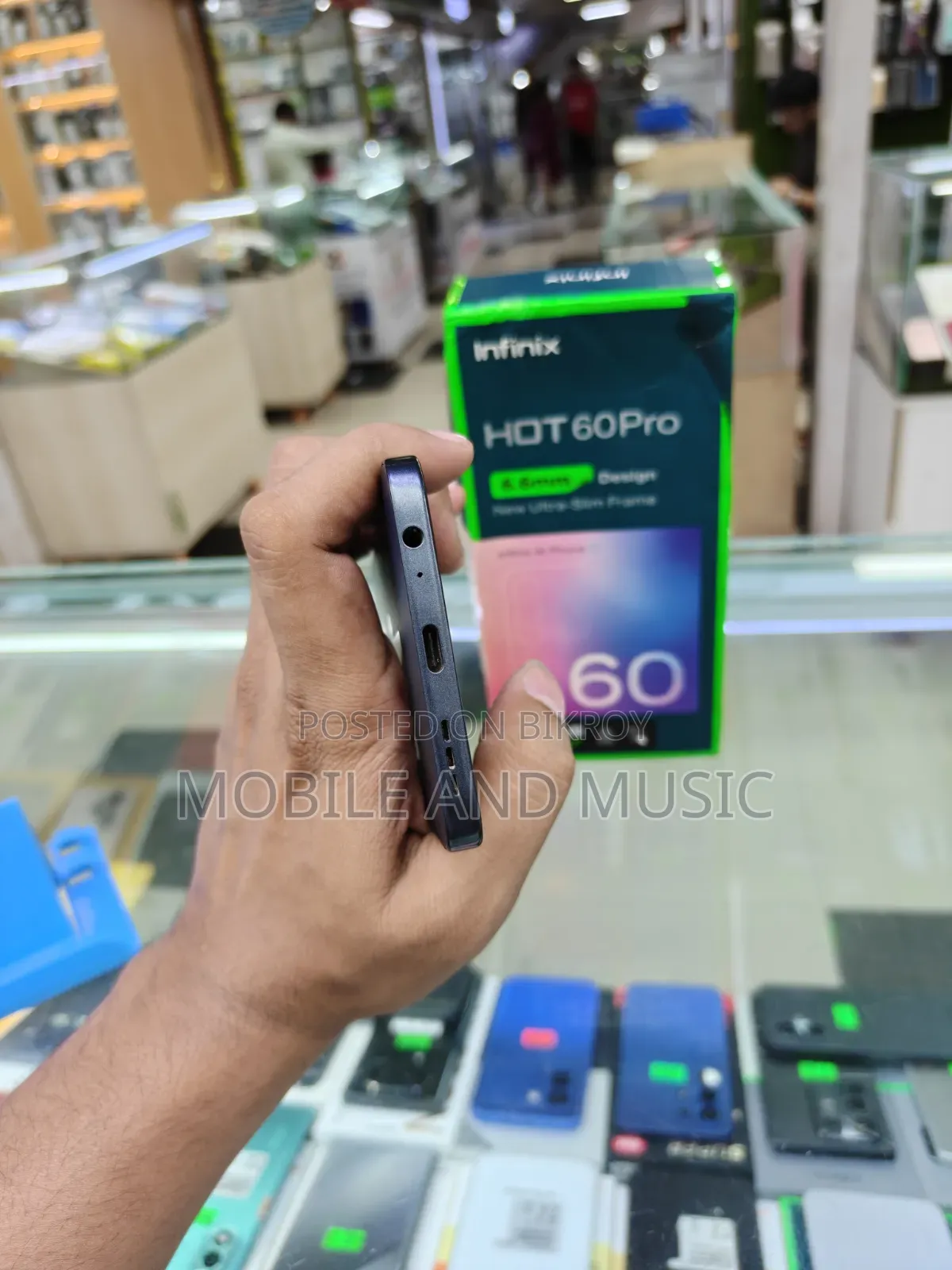ইনফিনিক্স হট ৬০ প্রো ১২৮ জিবি কালো