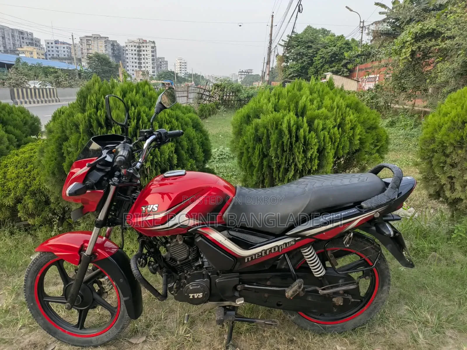 TVS Metro Plus 2018 Red