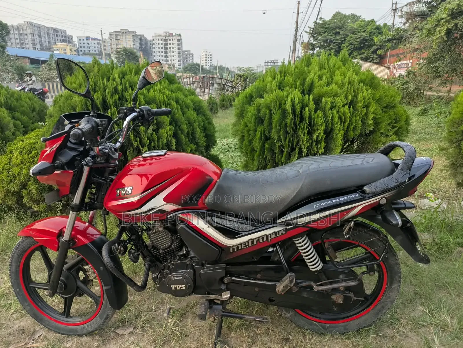 TVS Metro Plus 2018 Red