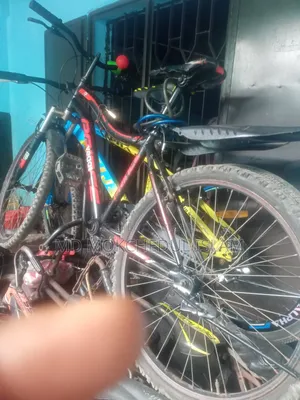 এই সাইকেলটি বিক্রি করব।