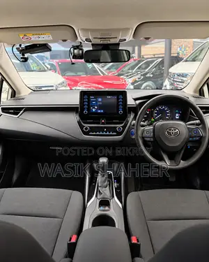 Toyota Corolla 2021 White