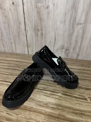 Glossy Chunky Loafer