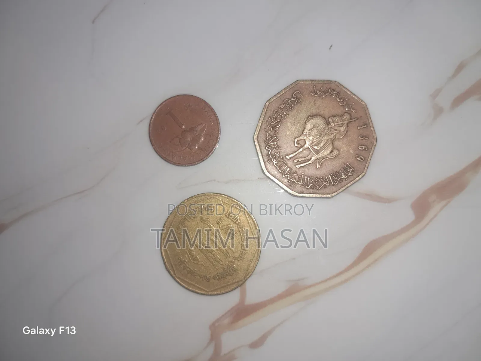 Old 3 Coins and 2 Notes