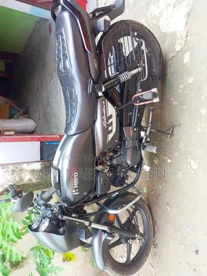 Hero Splendor Plus 2025 Black