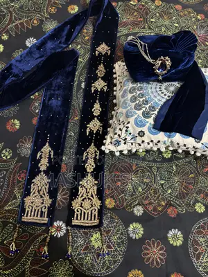 Royal Blue Velvet Groom Pagri & Dupatta Set