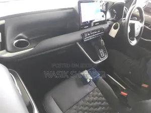 New Toyota Voxy S-Z 2WD 7-Seater 2025 Pearl