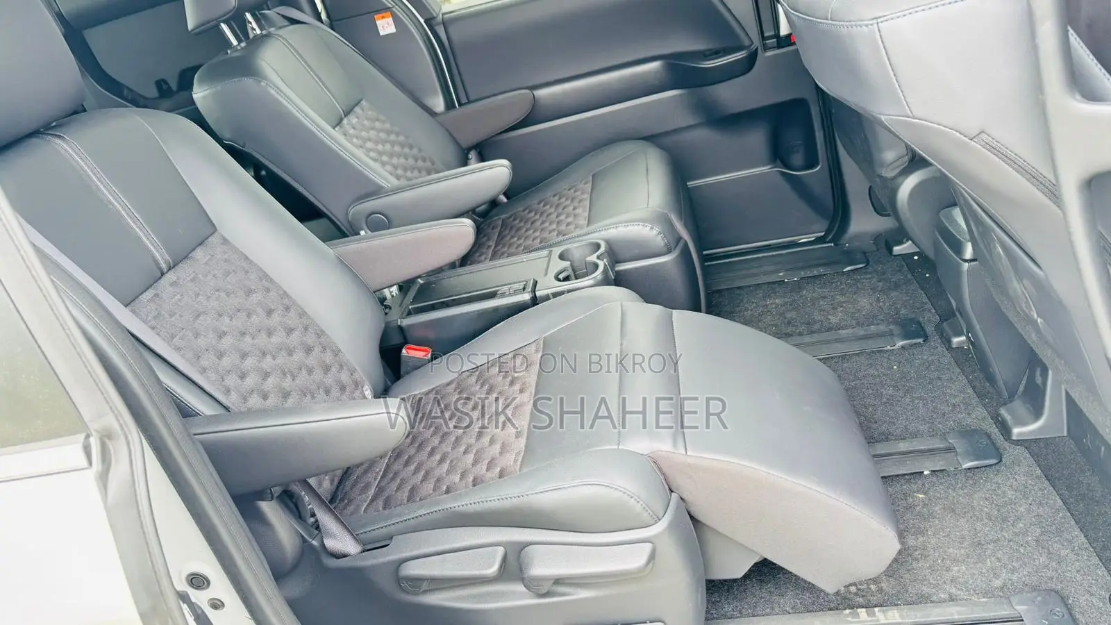 New Toyota Voxy S-Z 2WD 7-Seater 2025 Pearl