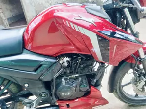 TVS Apache RTR 160 2V 2015 Red