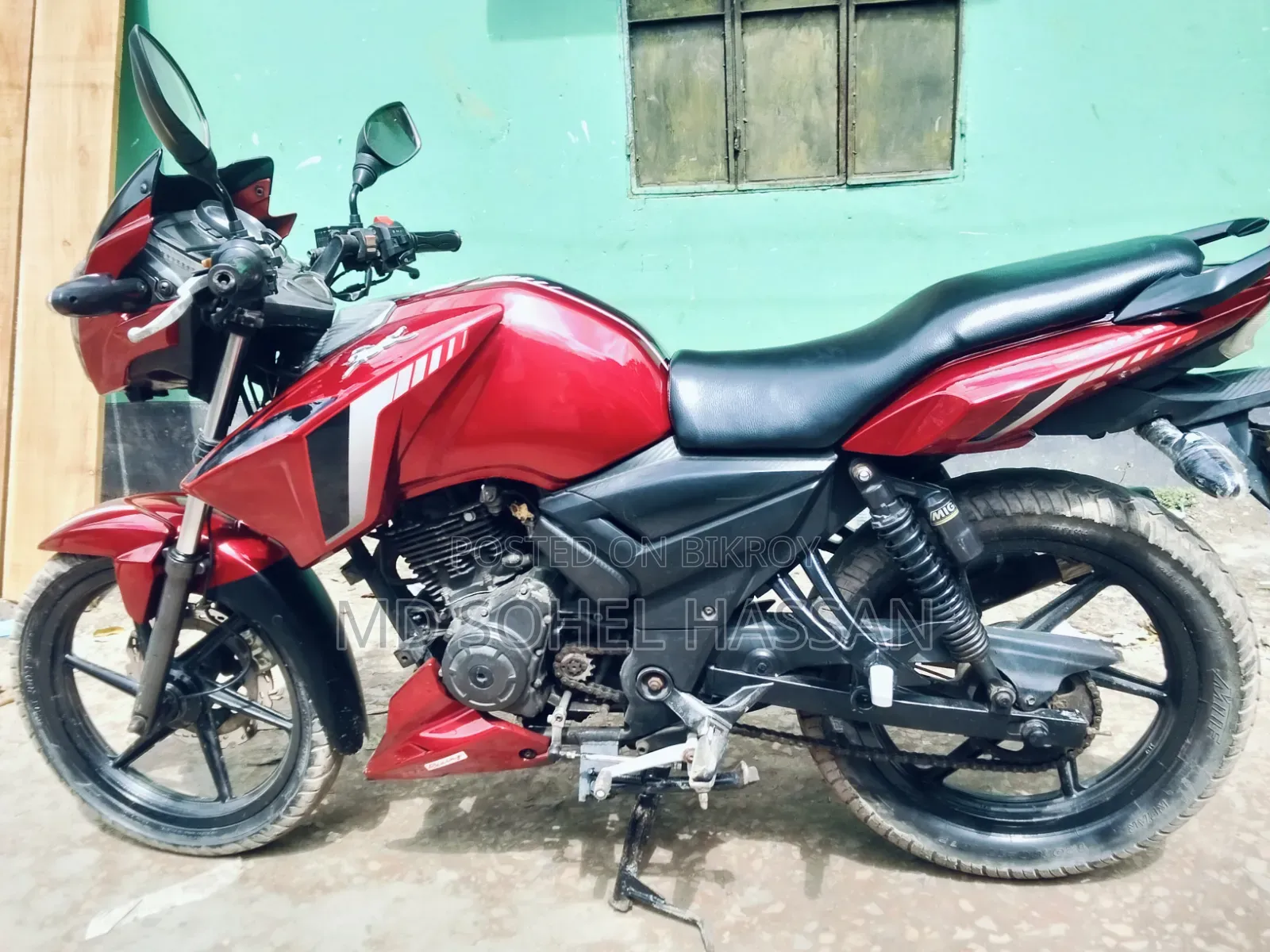 TVS Apache RTR 160 2V 2015 Red