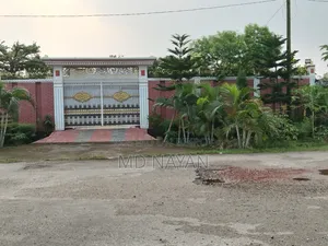 South-facing 3 katha corner plot for sale in Sector 9.