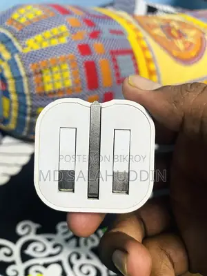 Apple Adapter