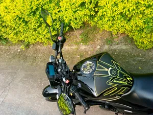 New Suzuki Gixxer 2025 Black