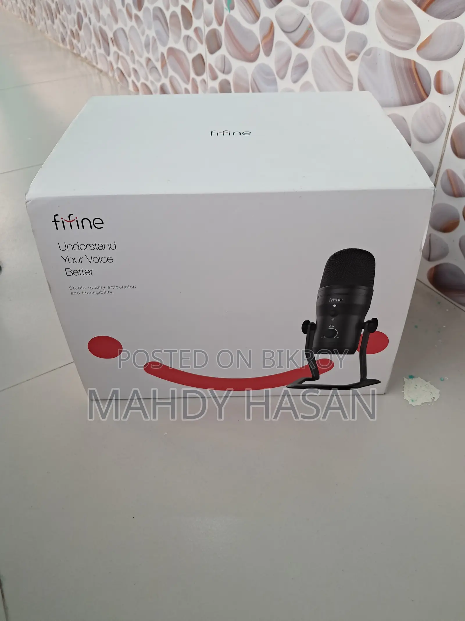FIFINE K690 USB Condenser Microphone – Excellent Condition