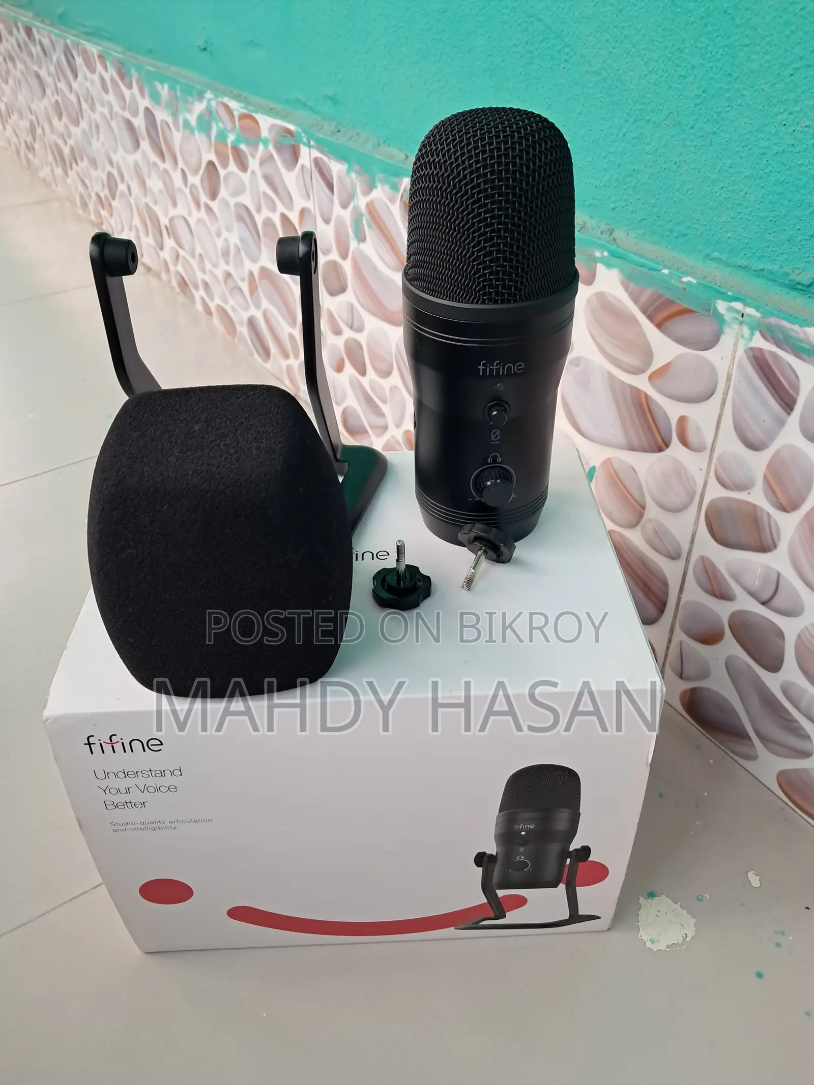 FIFINE K690 USB Condenser Microphone – Excellent Condition