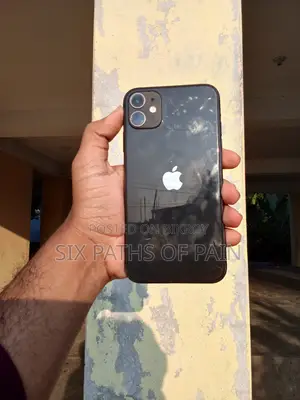 Apple iPhone 11 64 GB Black