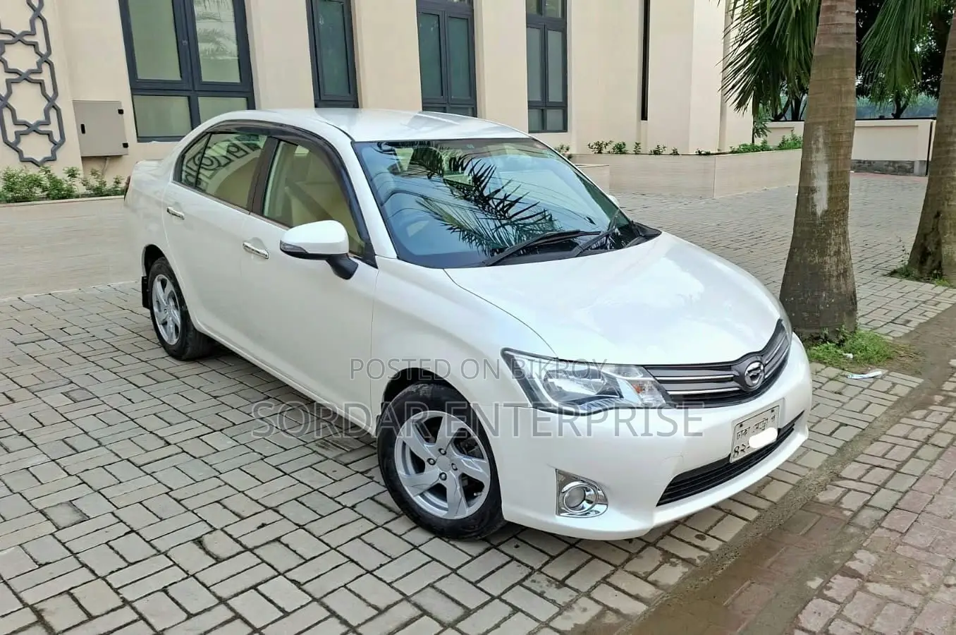 Toyota Axio 1.5 X Two-Wheel Drive 2013 White