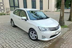 Toyota Axio 1.5 X Two-Wheel Drive 2013 White