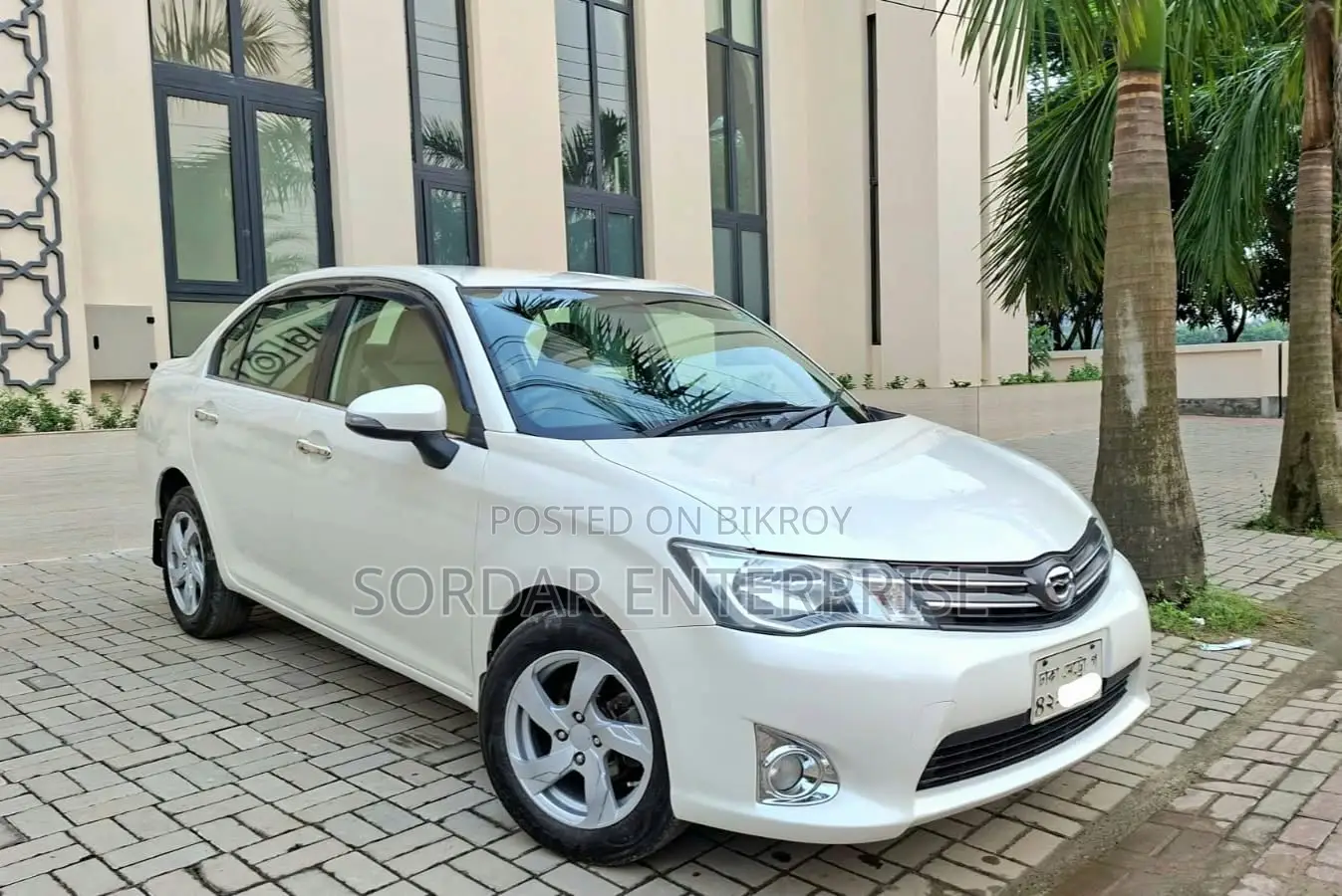 Toyota Axio 1.5 X Two-Wheel Drive 2013 White