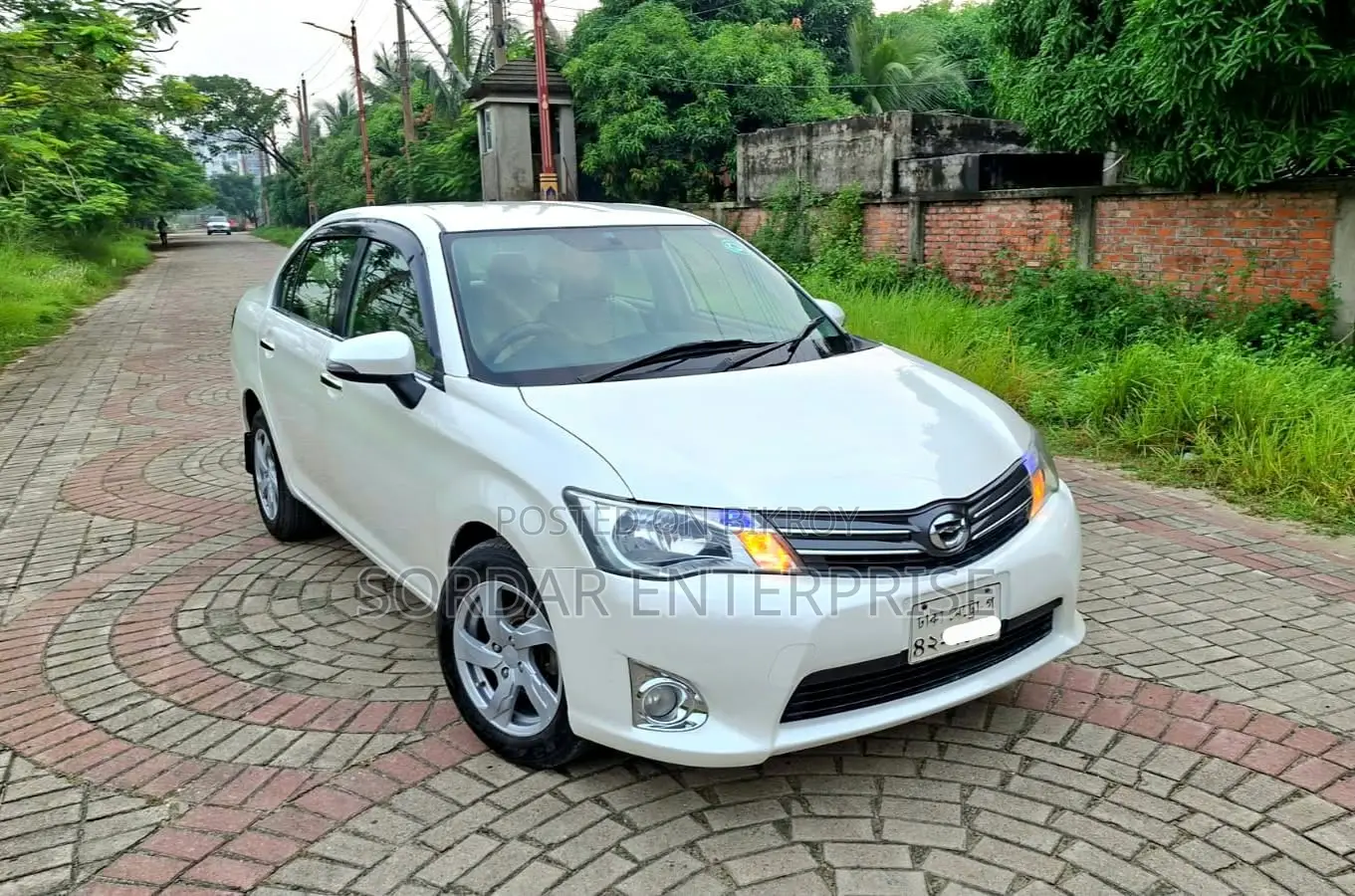 Toyota Axio 1.5 X Two-Wheel Drive 2013 White