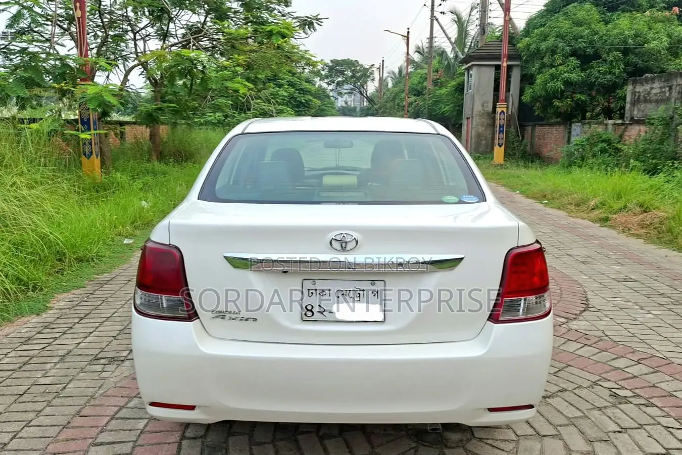 Toyota Axio 1.5 X Two-Wheel Drive 2013 White