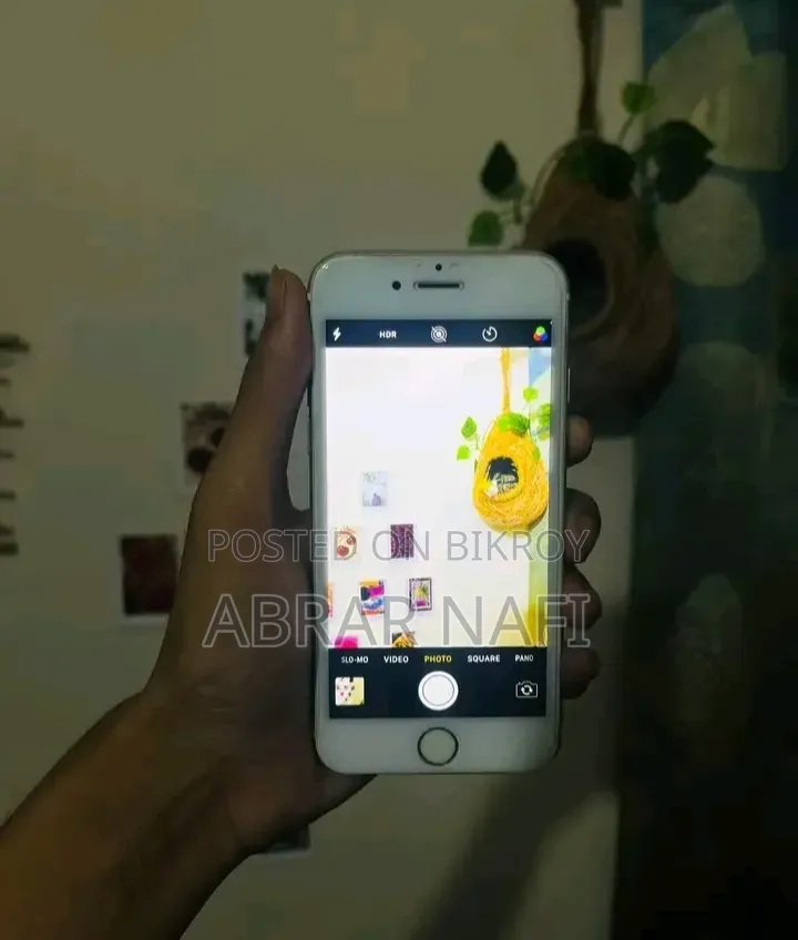 New Apple iPhone 6s 64 GB White