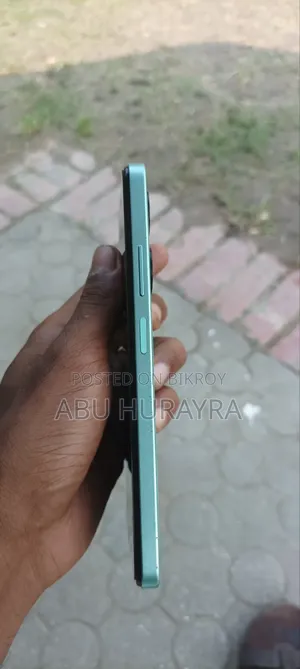 ইনফিনিক্স স্মার্ট ৮ ৬৪ জিবি গ্রিন
