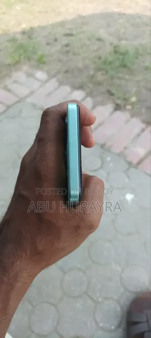 ইনফিনিক্স স্মার্ট ৮ ৬৪ জিবি গ্রিন