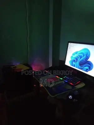Desktop Computer 8GB Intel Core i5 HDD+SSD 256GB