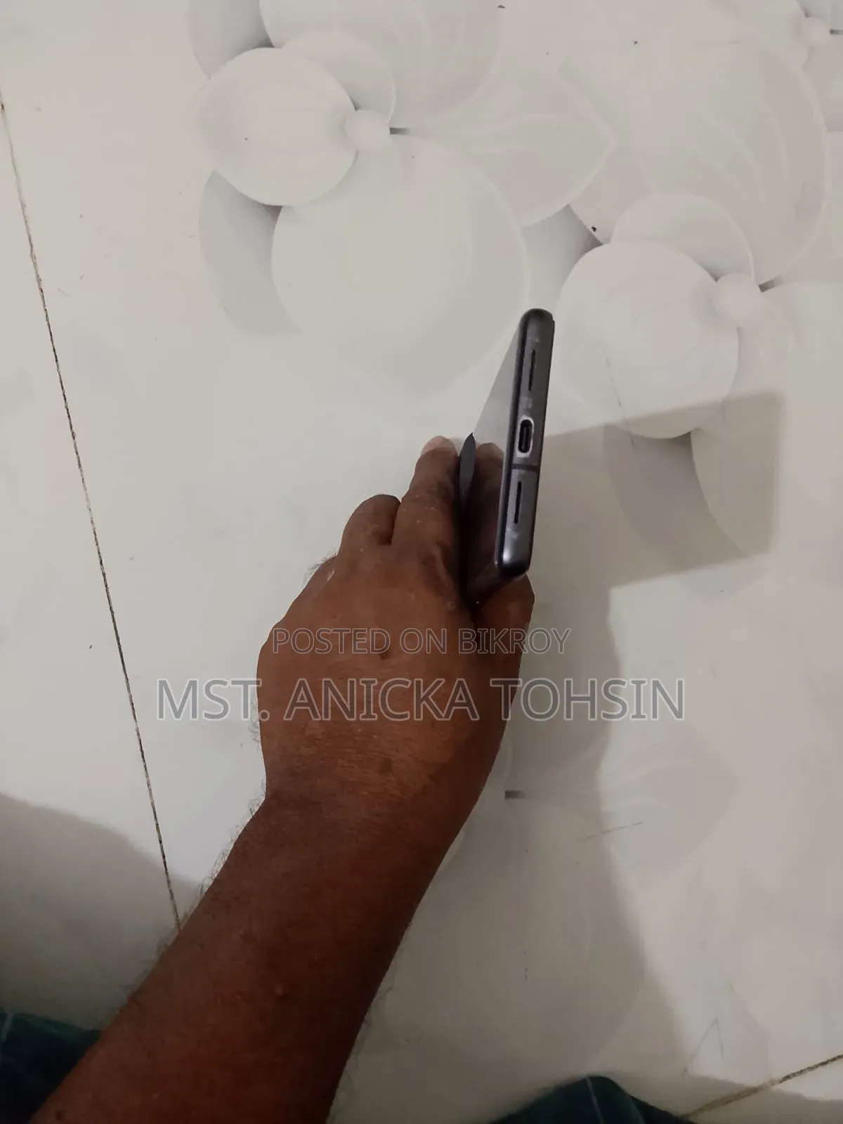 গুগল পিক্সেল ৭ ১২৮ জিবি ব্ল্যাক