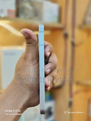 Vivo X200 FE 256 GB White