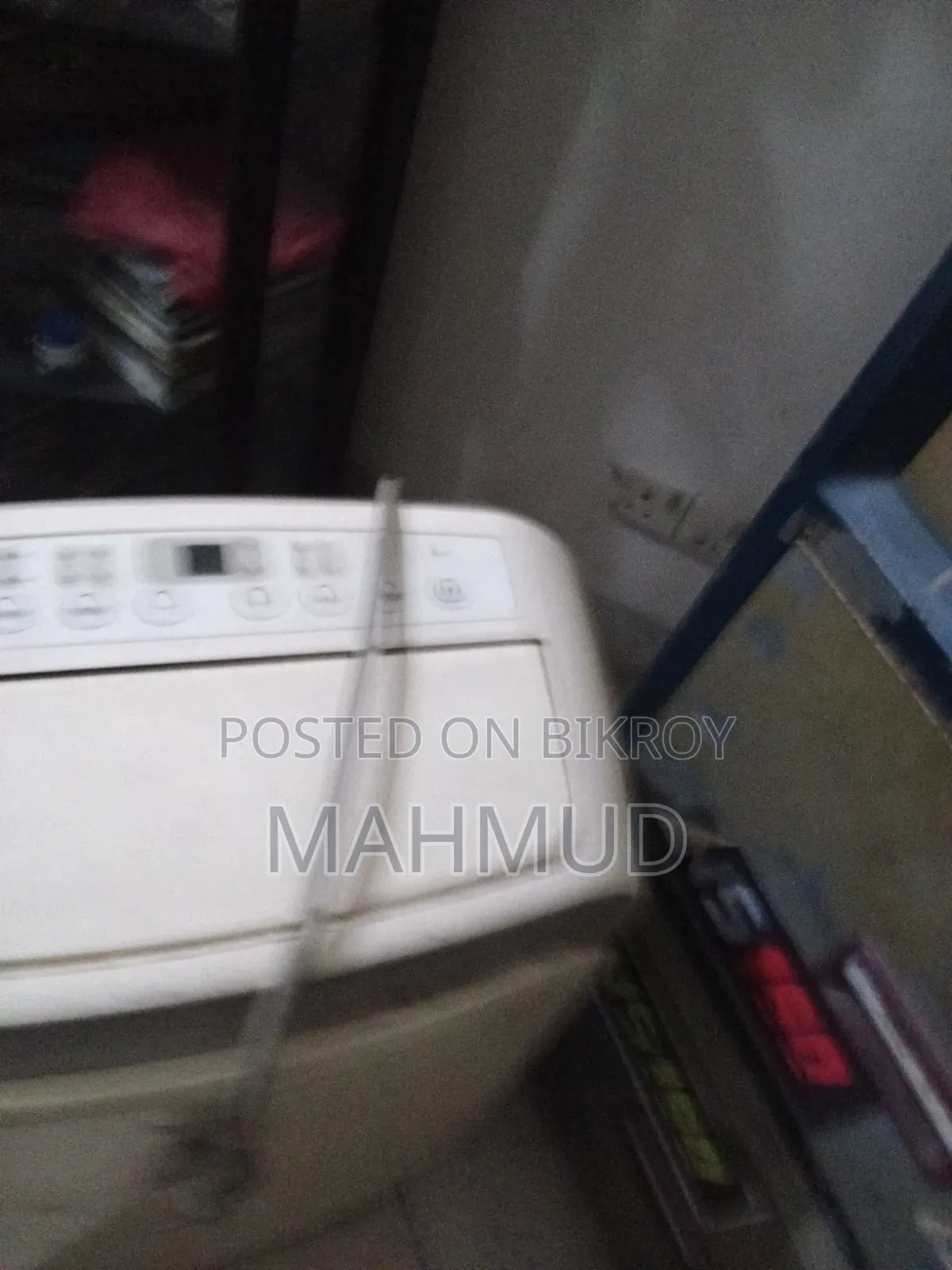 Midea Moving AC