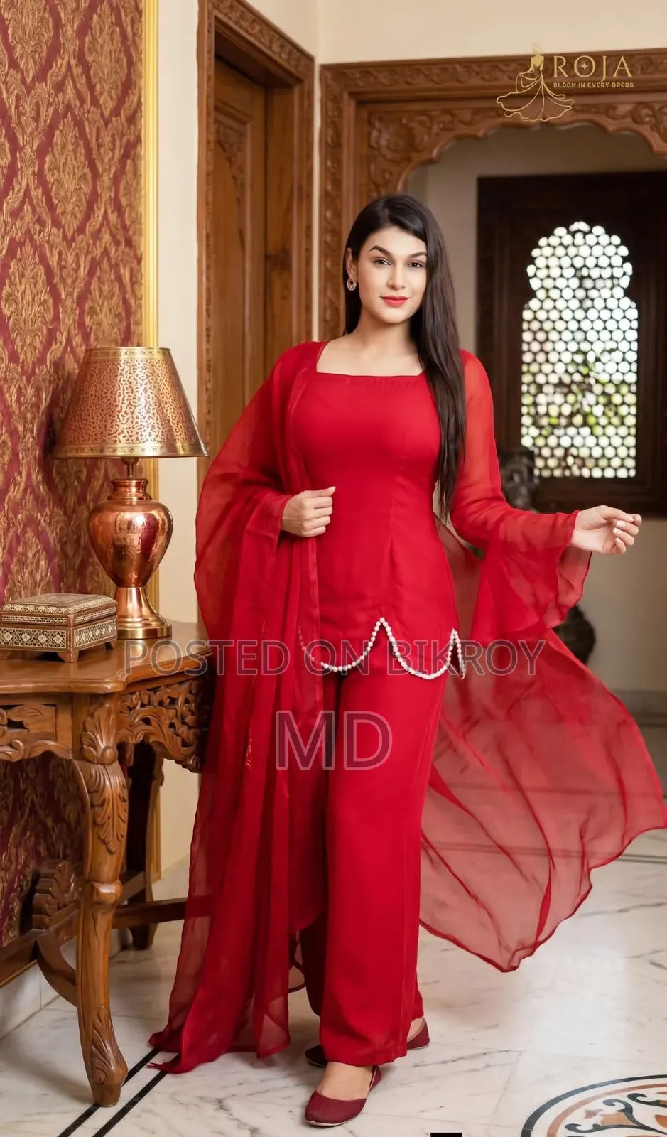 আমাদের নিজেদের তৈরি