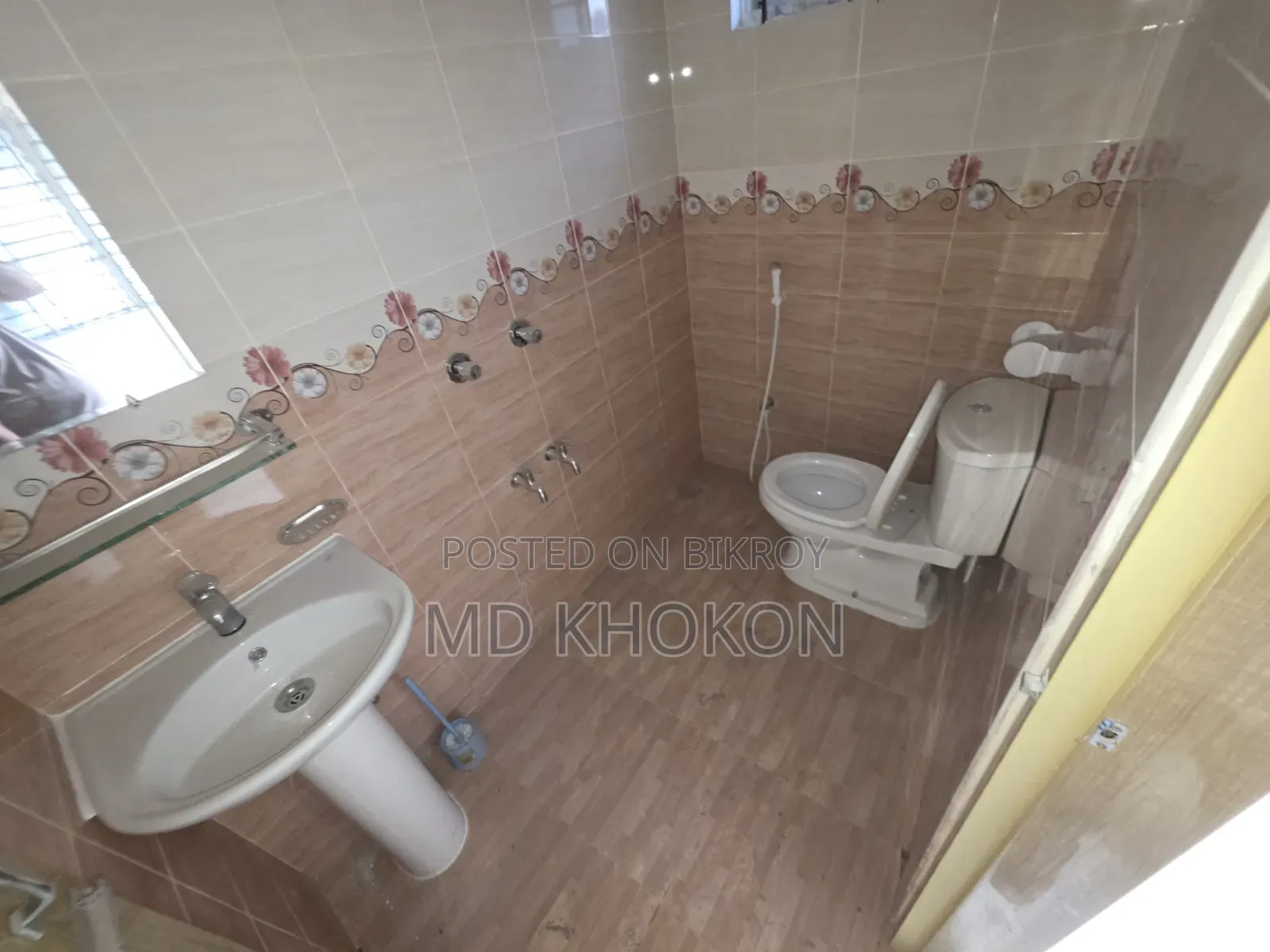 3bdrm Apartment in Mohammadpur for sale