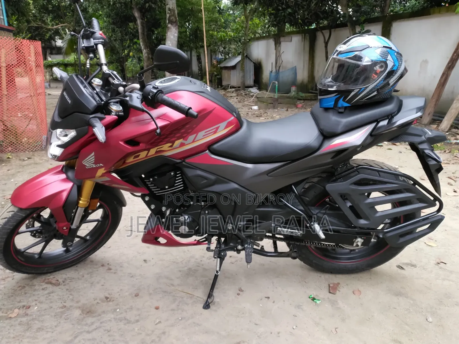 Honda Hornet 2.0 2025 Red