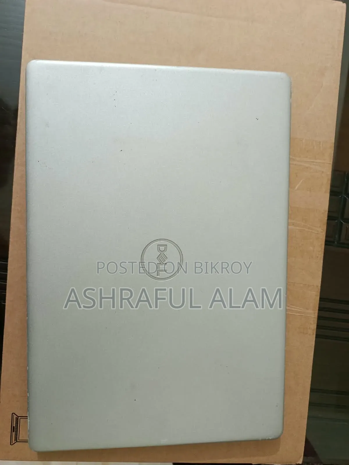 ল্যাপটপ ডেল ইন্সপায়রন ১৫ ৪জিবি ইন্টেল কোর আই৩ এসএসডি ১টি