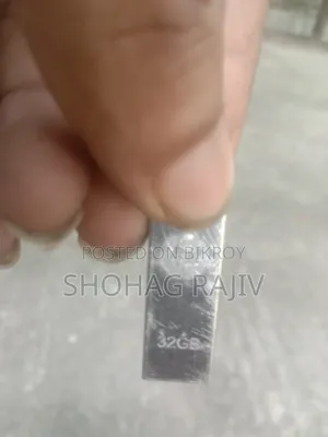 এইচপি পেন ড্রাইভ ৩২জিবি অরিজিনাল ২২০ডব্লিউ