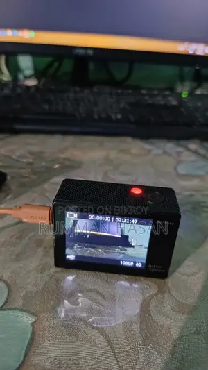 EKEN H9R 4K Ultra HD Action Camera বিক্রি হবে। ক্যামেরাটি ব্যবহার করা