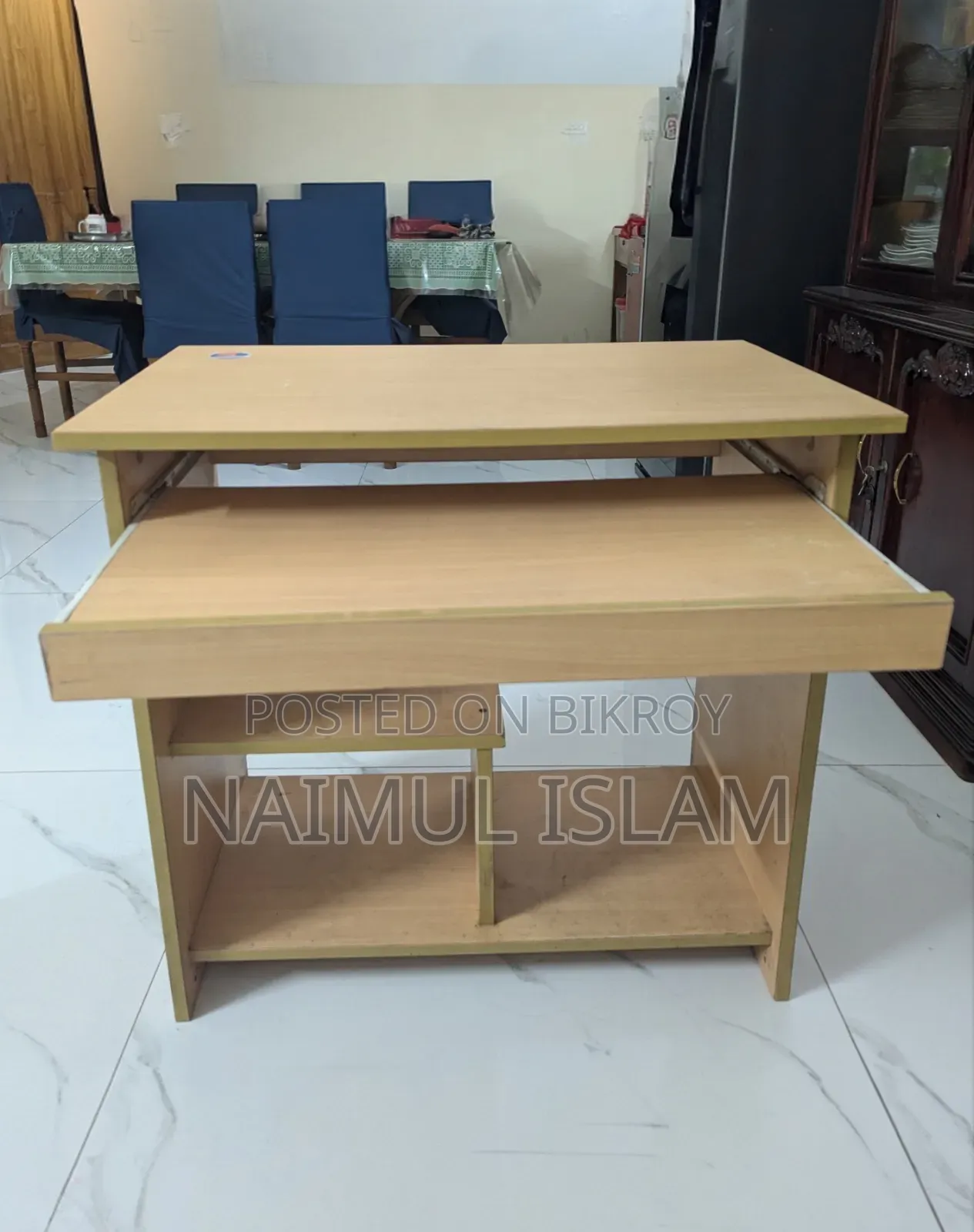 পুরাতন কম্পিউটার টেবিল - ওতবি