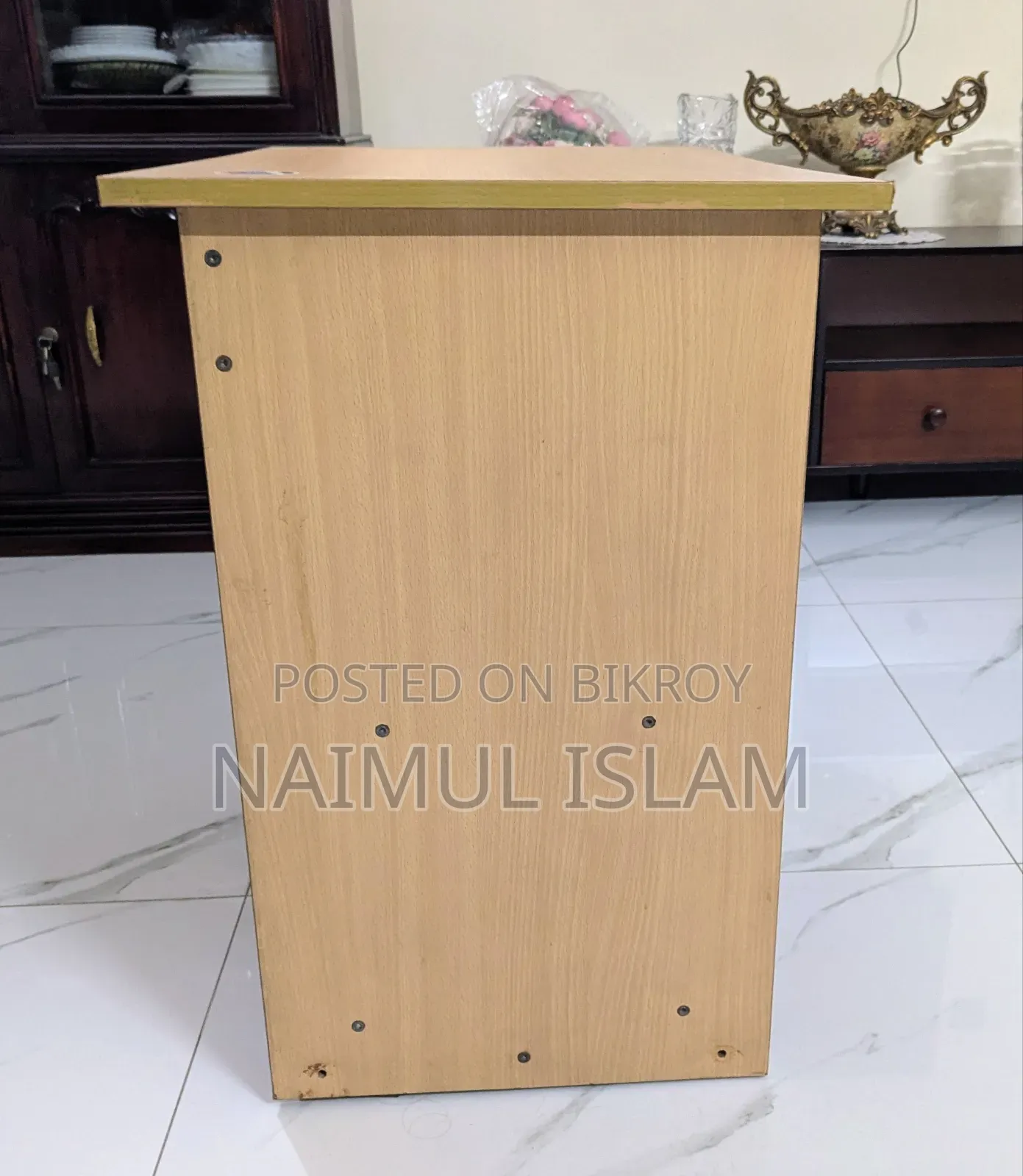 পুরাতন কম্পিউটার টেবিল - ওতবি