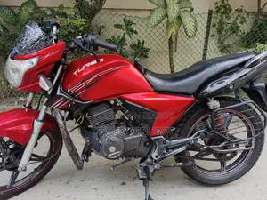 Runner Turbo 125 2016 Red