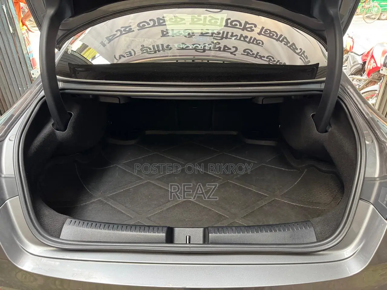 Mercedes-Benz CLA-Class CLA 180 Sedan 2021 Gray