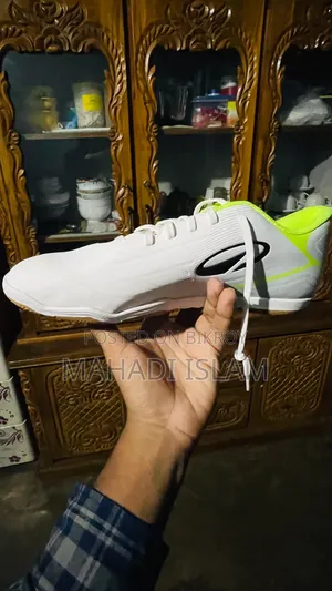 Futsal Boot
