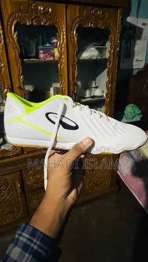 Futsal Boot