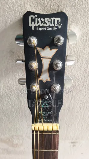 Givson Acoustic Guitar