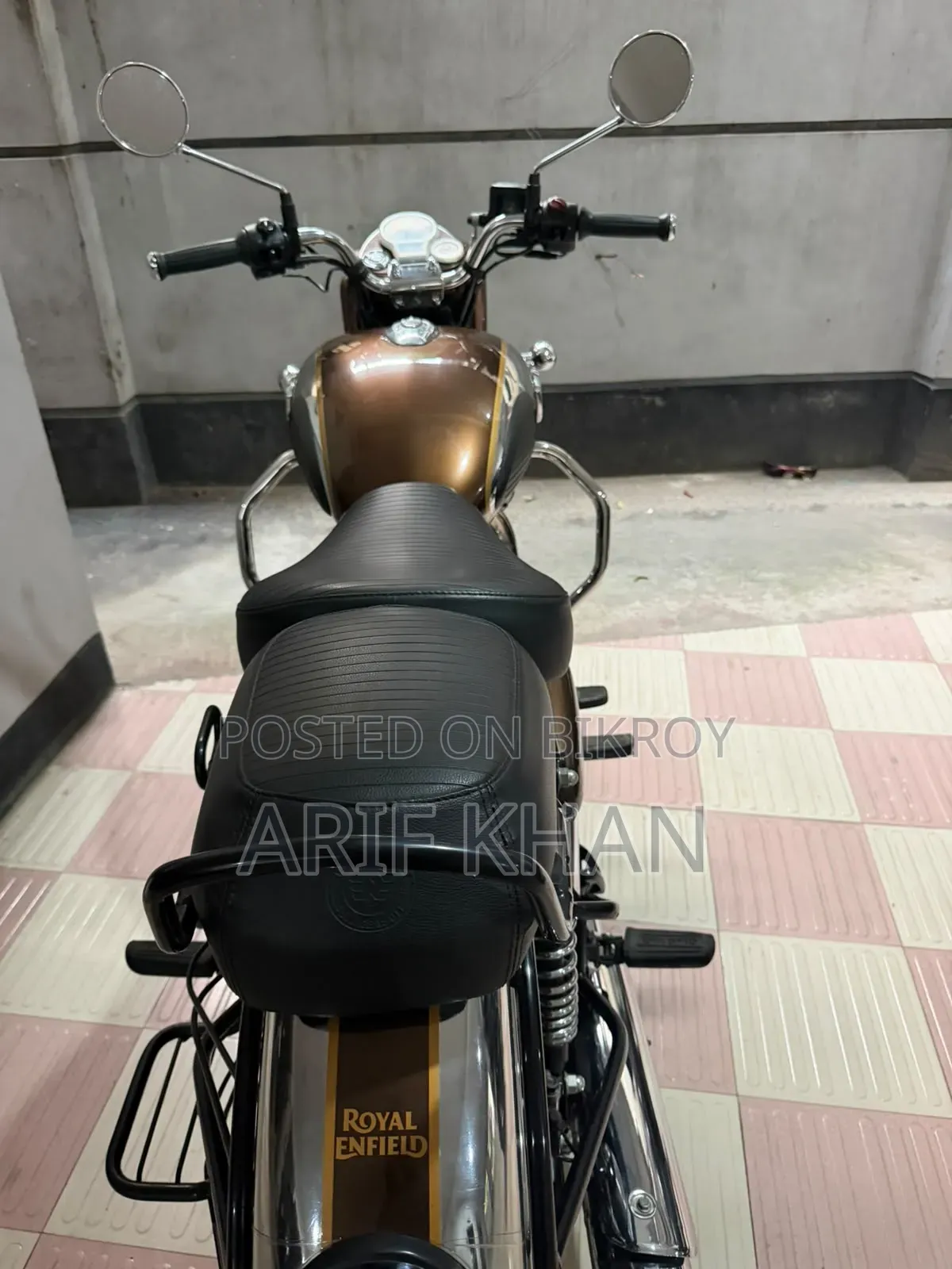 রয়েল এনফিল্ড ক্লাসিক ৩৫০ ২০২৬ ব্রাউন
