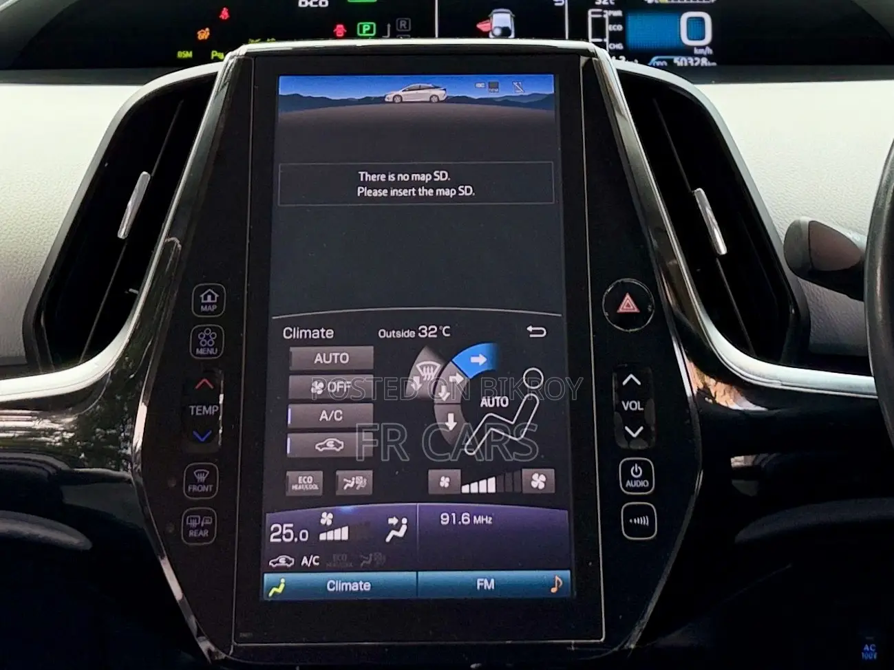 Toyota Prius Plug-In Hybrid Business Edition Plus 2019 Pearl