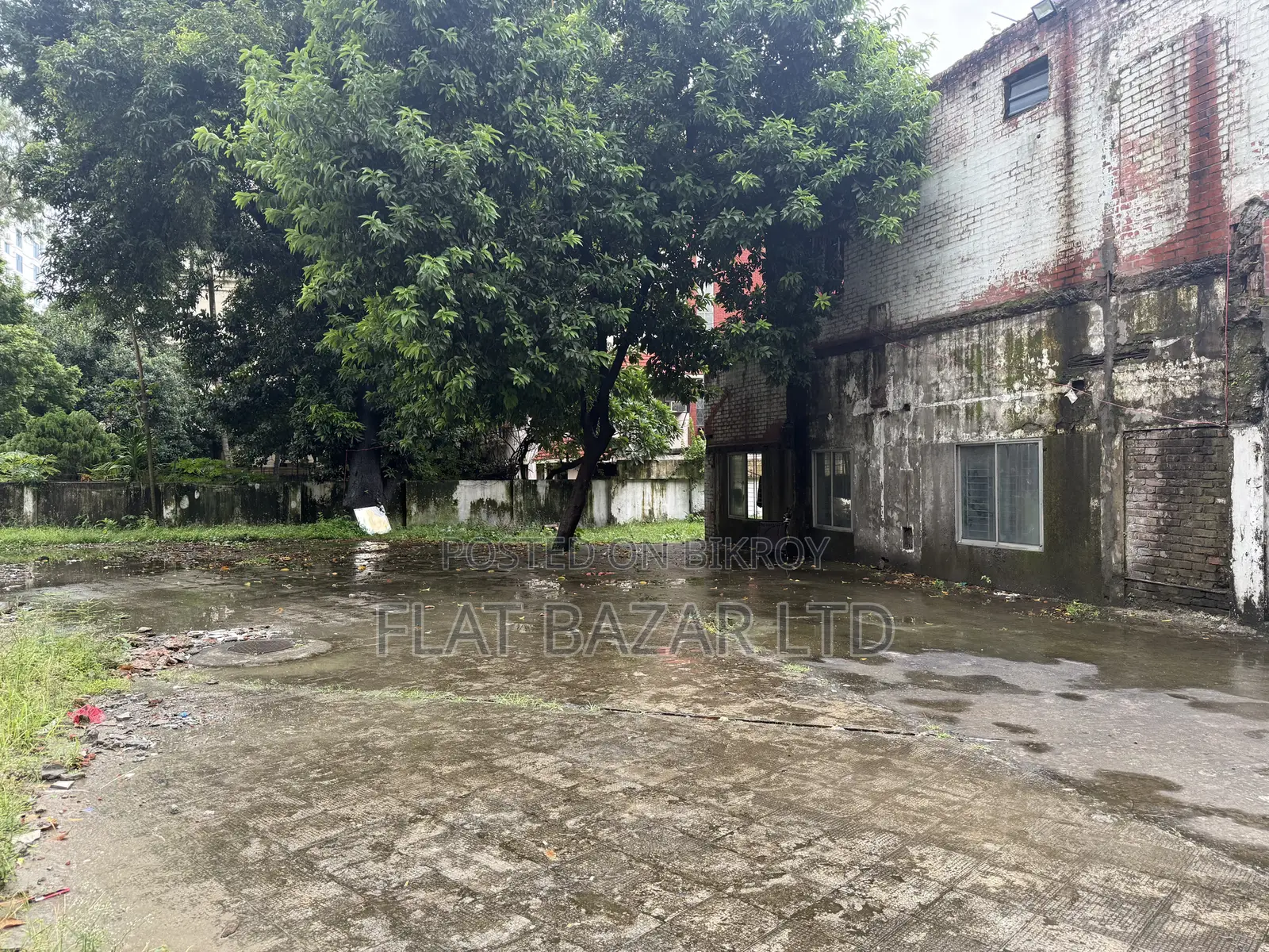 গুলশান এভিনিউ ২১.৫ কাঠা বাণিজ্যিক জমি বিক্রয়