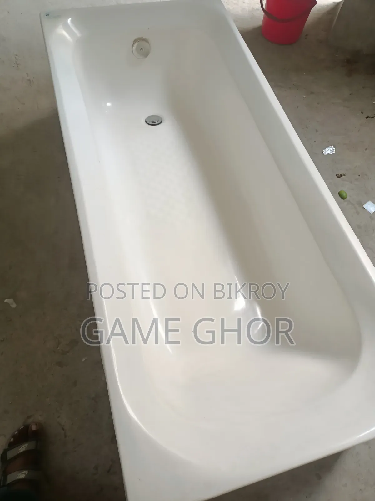 Washroom Bathtub