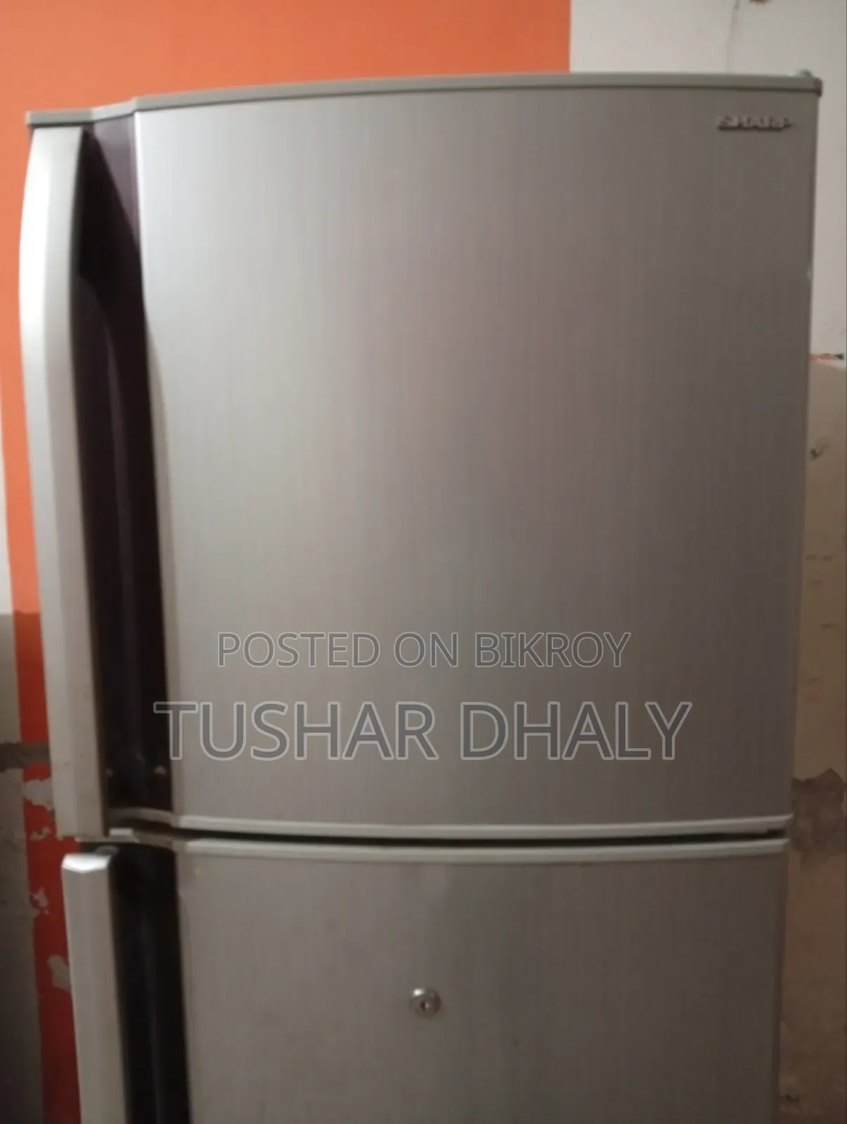 13 CFT Sharp Fridge Sell