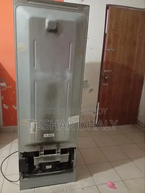 13 CFT Sharp Fridge Sell
